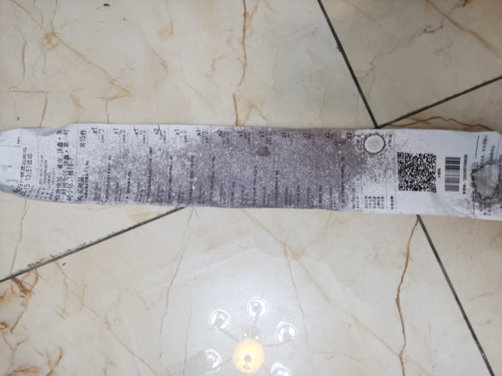 热敏纸碰到酒精为什么会变黑？